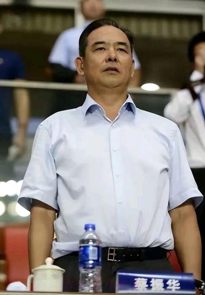 共商足球宣传推广 蔡振华在京会见贝克汉姆一行